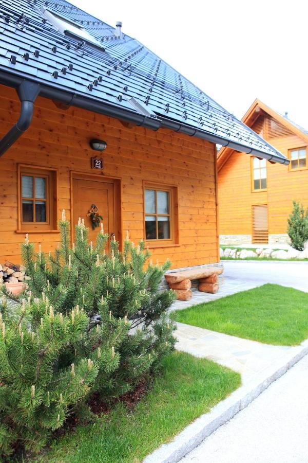 קרנייסקה גורה Kronau Chalet Resort מראה חיצוני תמונה